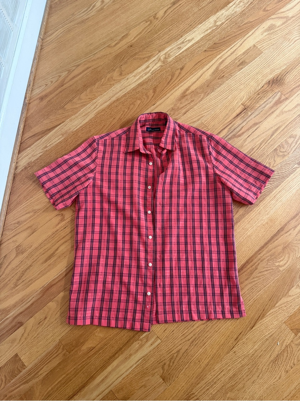 Men's light Red pink Plaid Short Sleeve Button-Front Shirt